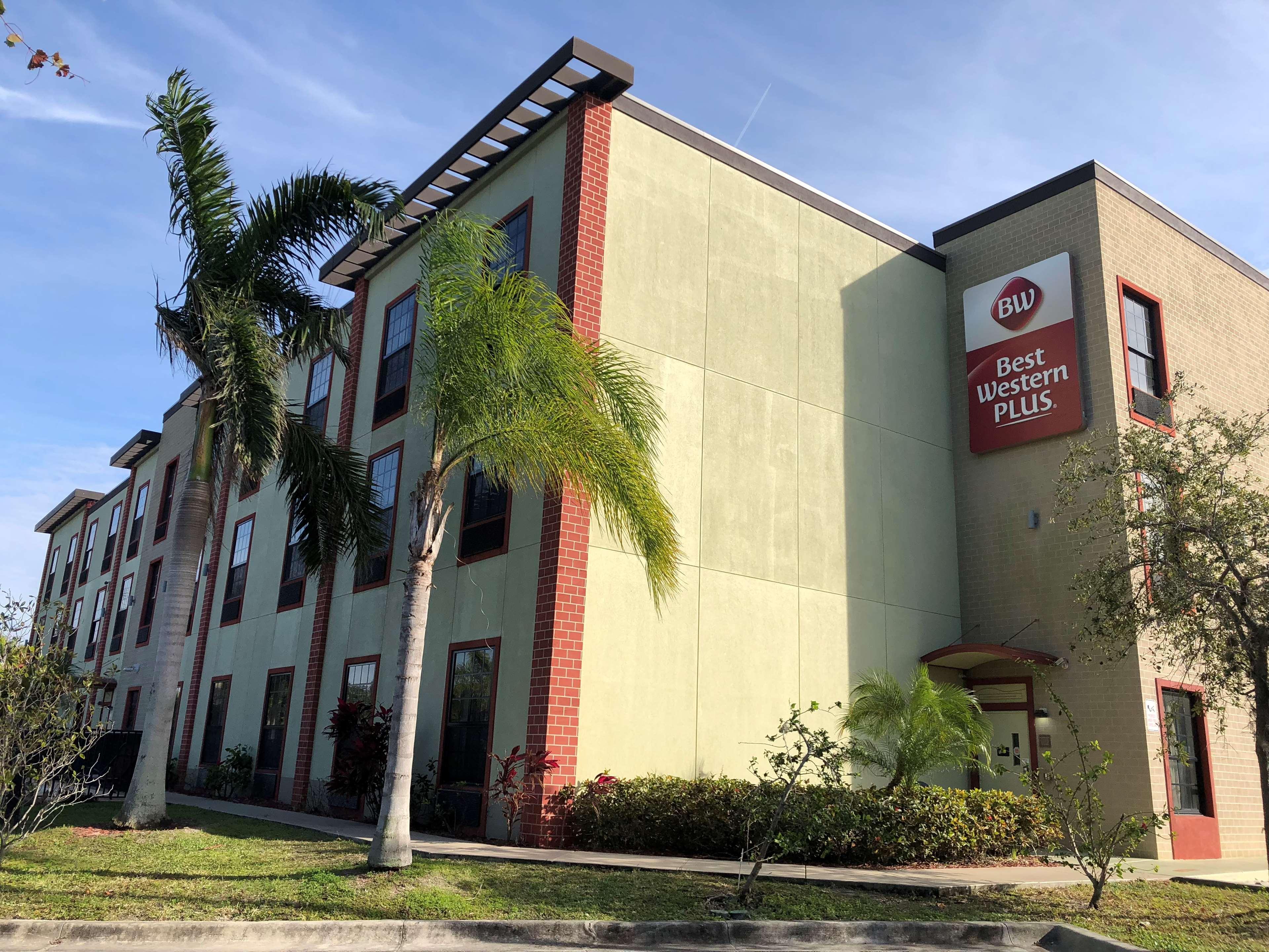 Best Western Plus Bradenton Gateway Hotel Εξωτερικό φωτογραφία