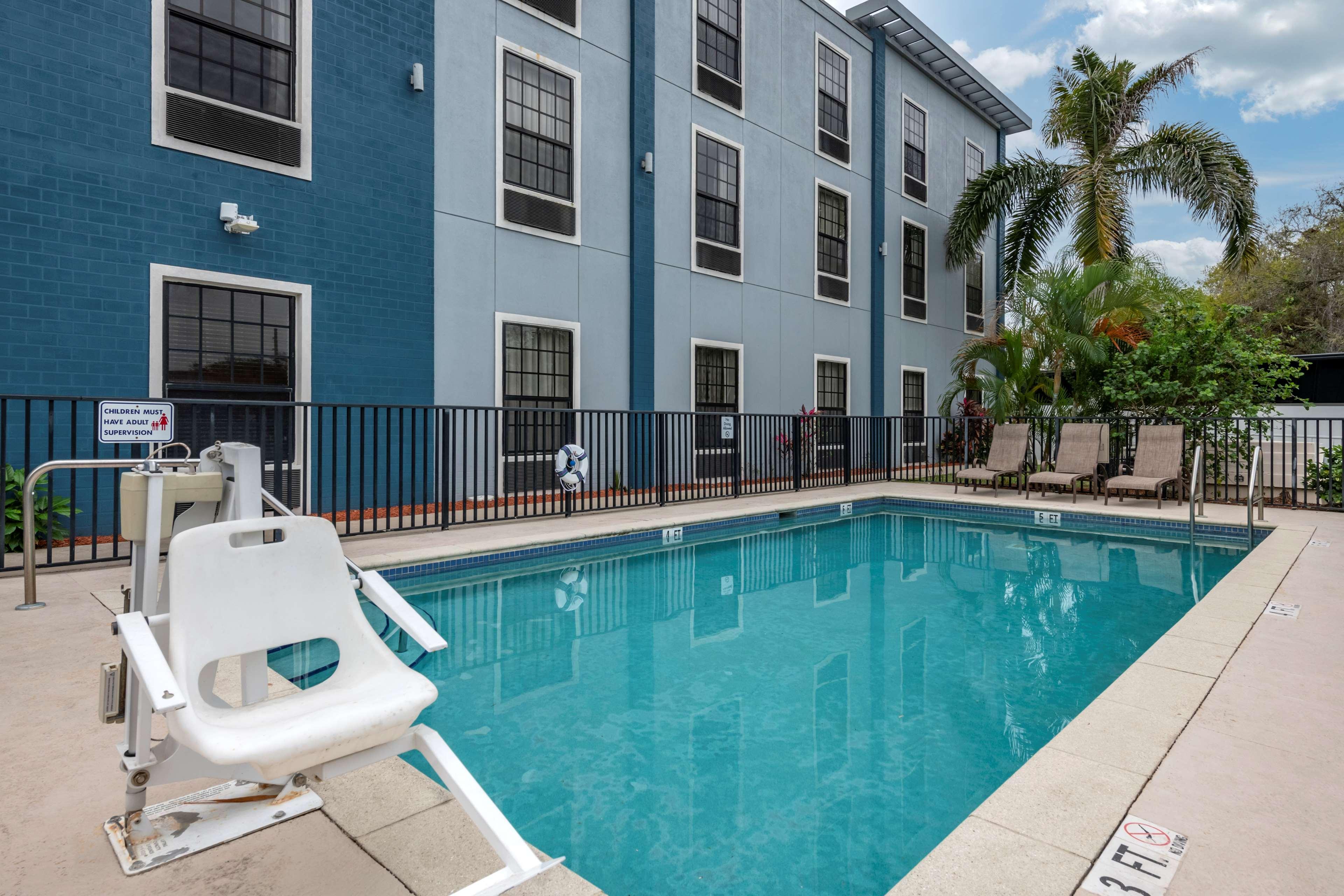 Best Western Plus Bradenton Gateway Hotel Εξωτερικό φωτογραφία